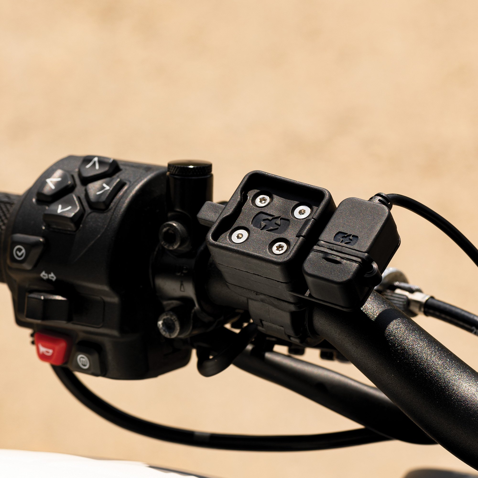 Oxford cliqr usb type c handlebar mount